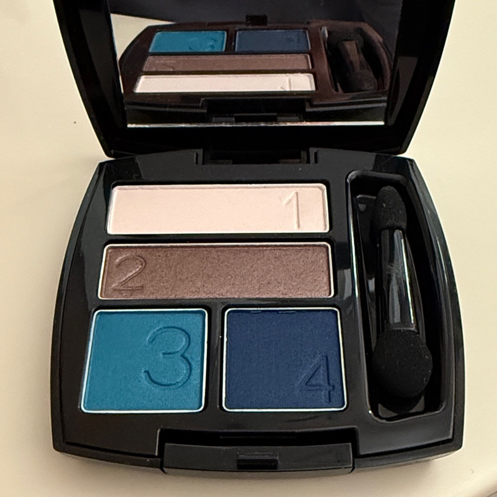 AVON Eyeshadow Palette - Cream, Brown, and Blue Hues